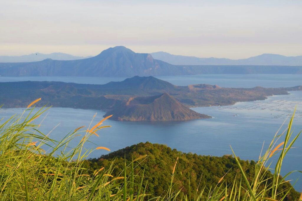 Taal Vulcano